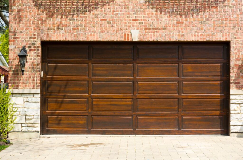 garage door painting